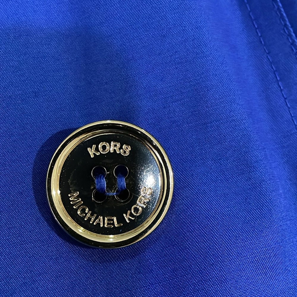 Coat - Picture 6 of 11
